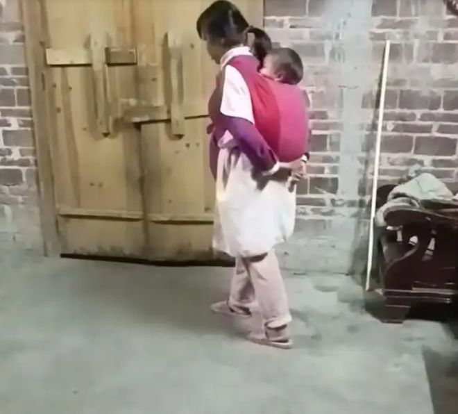 生儿子被指责重男轻女后破防：我有什么错AG旗舰厅app广东30岁女子拼七胎(图3)