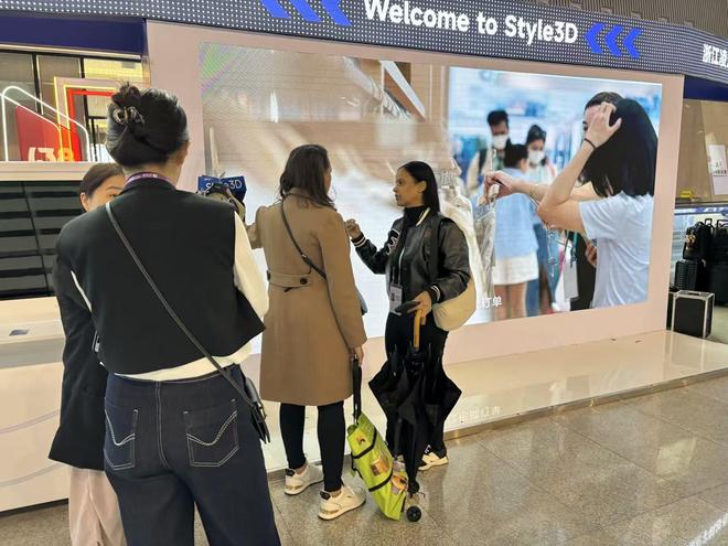 鞋广交会吸睛创新设计成中国出口新力量AG